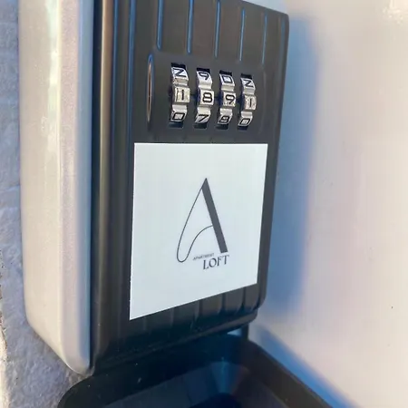 Lejlighed Loft V Cetre Mesta S Parkovacim Miestom